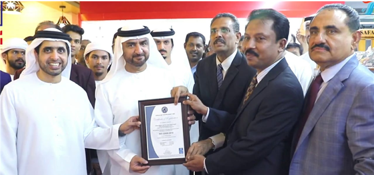 Safari Hypermarket Receiving ISO 22000:2018 Certificate at Sharjah
